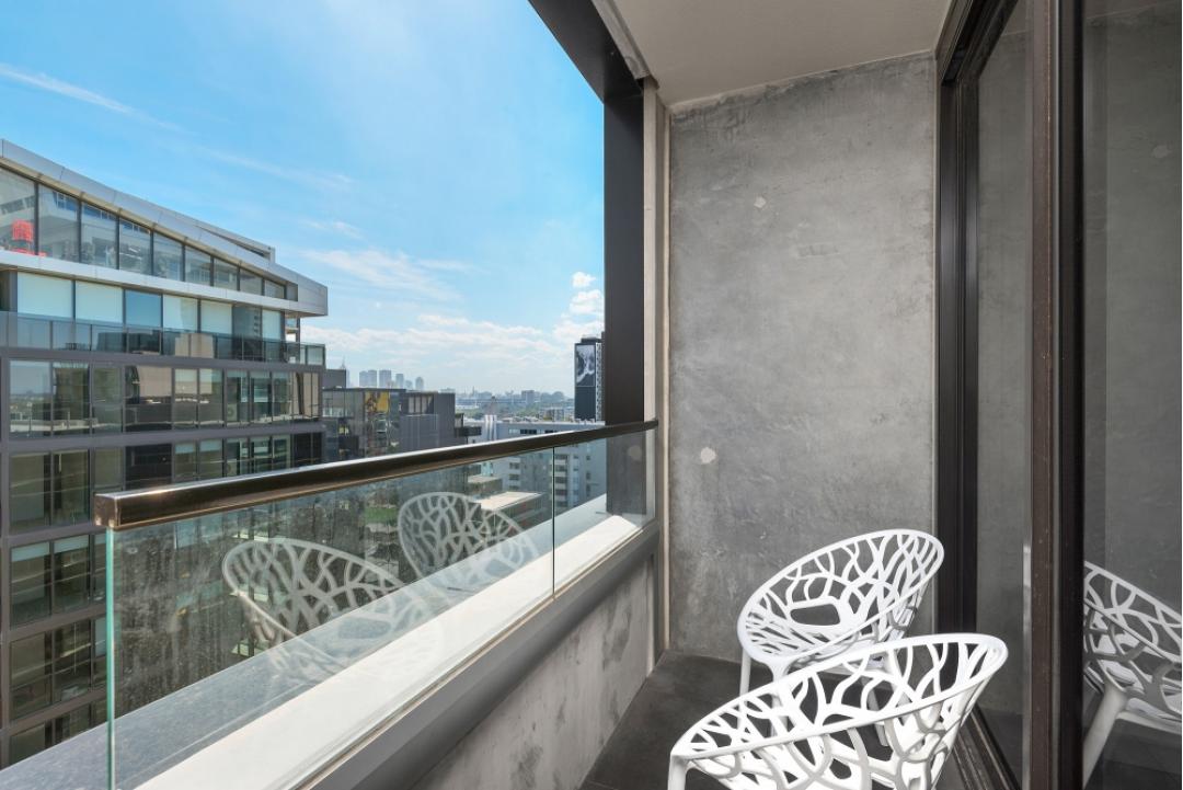 District Apartment Hotels South Yarra 1 Bedroom Apartment